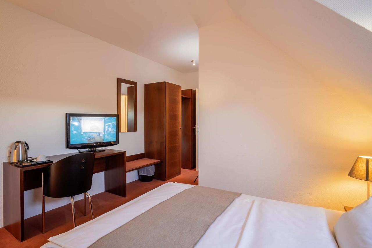 Hotel Reckord Herzebrock-Clarholz Exterior photo